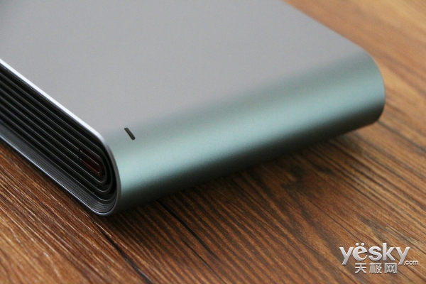 小巧身材蕴藏强劲能量iCAN影院X1评测