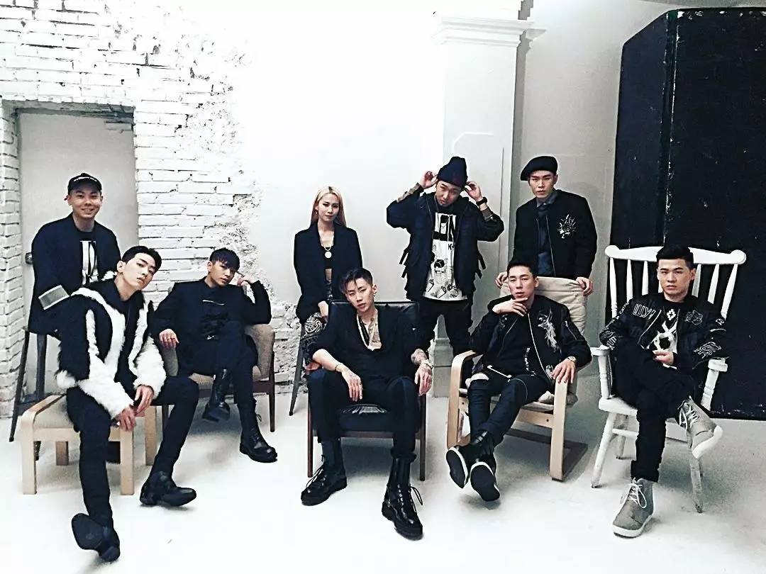 嘻哈界泥石流 (为什么嘻哈穿搭还在流行)