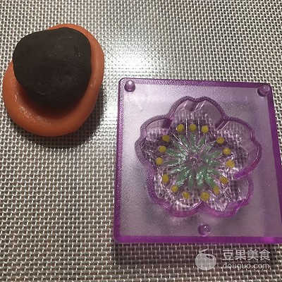 冰皮月饼的做法作文,冰皮月饼的做法用西米好吃吗