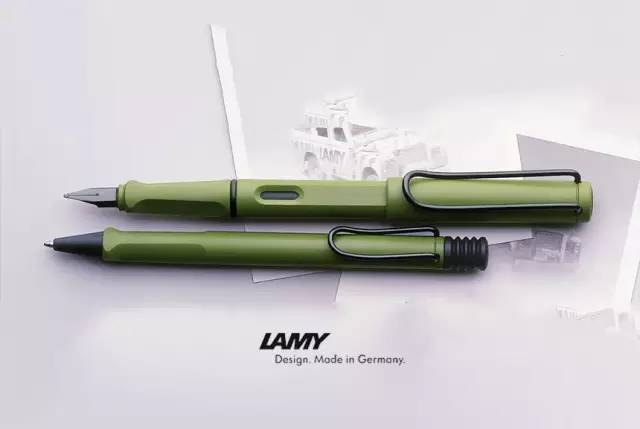 写字这么丑跟笔有关系吗,写字丑用什么笔好