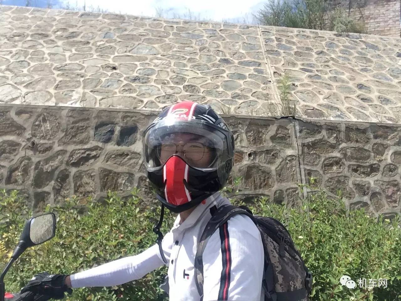 上班骑车好浪费，他请假骑着神车跑了趟天路