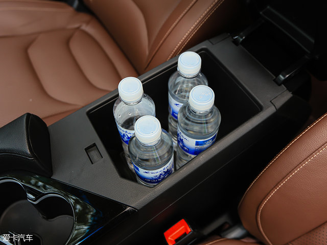 宝骏5602015手动舒适型驾驶体验,宝骏560驾驶功能键视频讲解