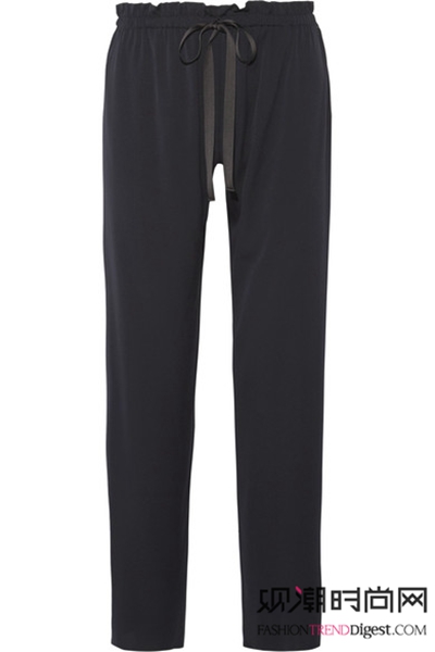 这才是三伏天的正确打开方式!蒋勤勤、杨幂休闲搭配