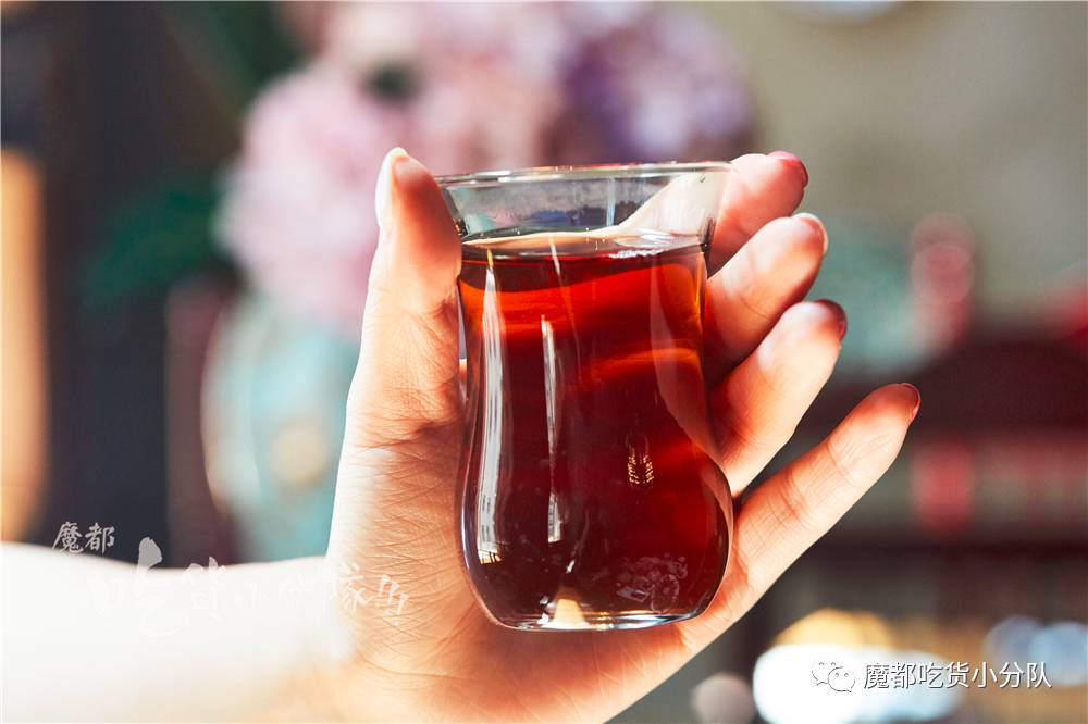 号称大使馆后厨，这块船型披萨在人广藏了7年