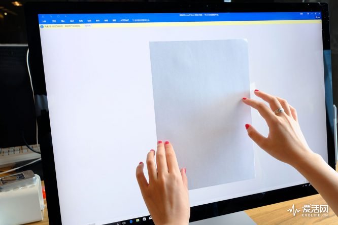 为什么要花3000买个显卡,surfacestudio停产了吗