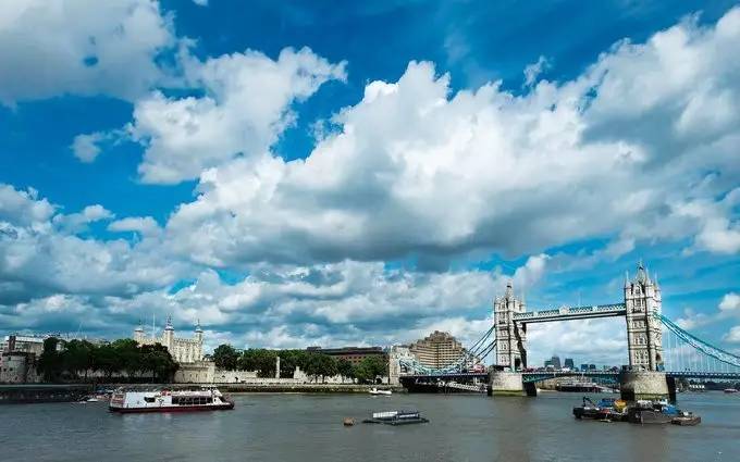 坐火车欧洲旅行,坐着火车游欧洲