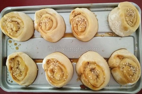 芝麻红糖面包怎么做,芝麻红糖花卷