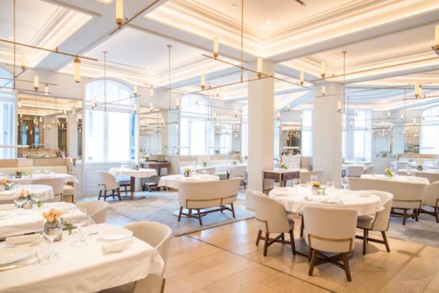 何以琛以玫餐厅,何以琛应晖香港吃饭