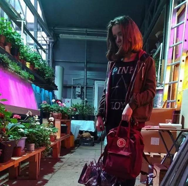 百搭双肩包推荐小众高级感,一款兼顾颜值与实用的双肩包