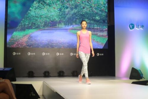 咕咚智能跑鞋5k评测,咕咚智能跑鞋10公斤