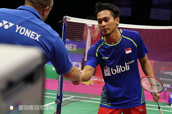 世锦赛选手用的什么球杆,世锦赛决赛次数最多的球员