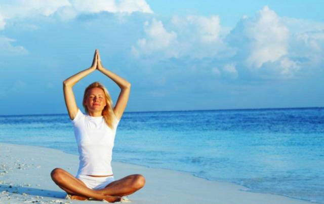 练完瑜伽可以跑步吗,练完瑜伽可以跳绳吗