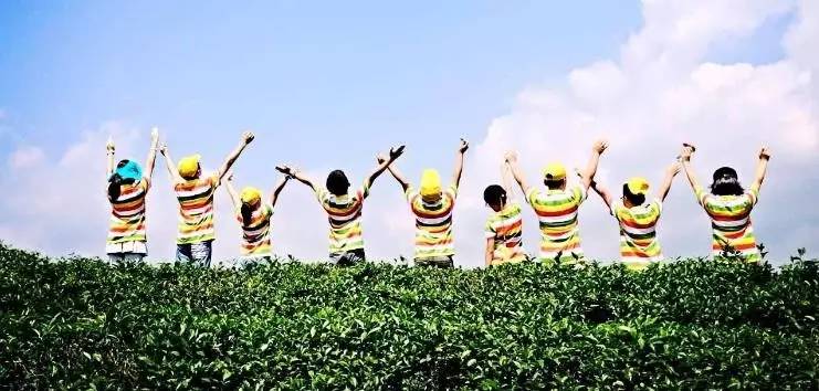 花3000块钱给孩子暑假补习贵吗,5天5000元夏令营要不要让孩子参加