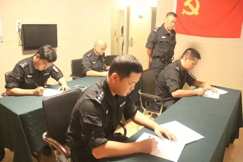 “带队执行任务，除严格执行上级命令外，重要的是要爱兵”——记厦门金砖会晤衢州增援特警领队李浩