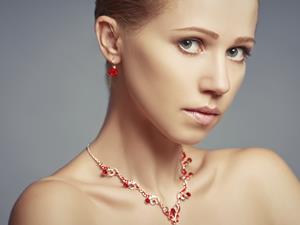 女性泌尿系统感染的常见原因,女性泌尿系统感染是怎么引起的