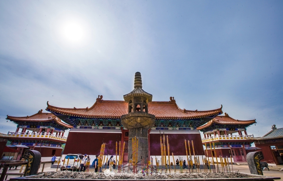 镜泊湖火山口免费景点,探秘火山