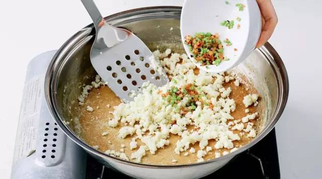 喝不完的豆浆可以怎么做饼,家里喝不完的豆浆怎么做豆腐花