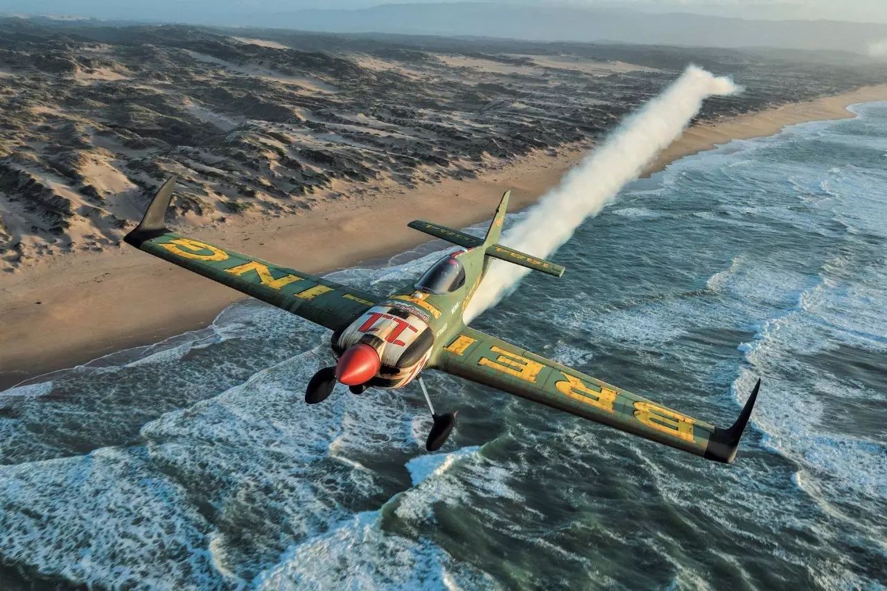 女人戴表好看吗戴什么表,女人戴男人的表好看的吗