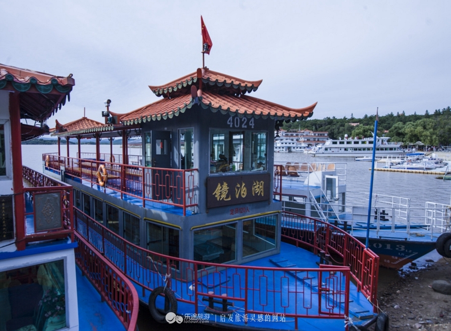 镜泊湖火山口免费景点,探秘火山