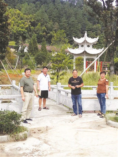 奋斗在希望的田野上图片,奋斗在希望的田野