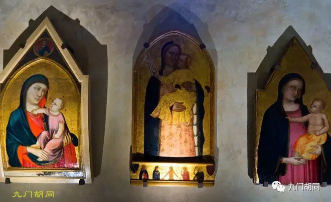 佛罗伦萨建筑圣十字教堂的特色 (圣十字教堂在佛罗伦萨位置)