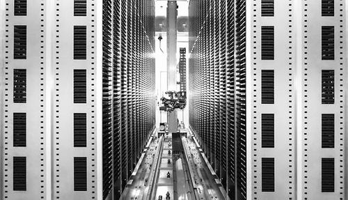 当心有腐蚀性化学品图片,不能碰的化学试剂