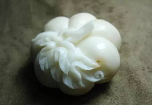 象牙果工艺品好吗,雕刻艺术果雕