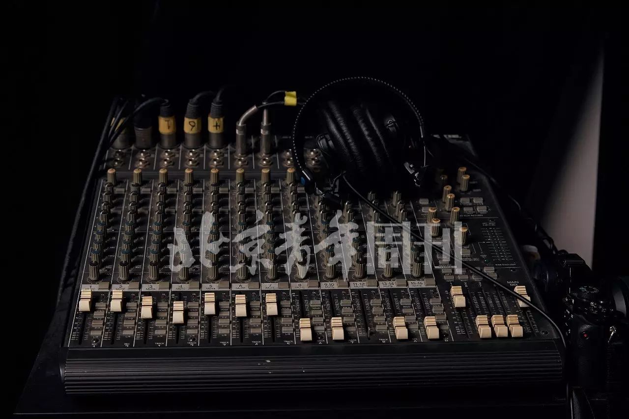 摇滚歌手高旗代表作,摇滚歌手高旗最早的作品