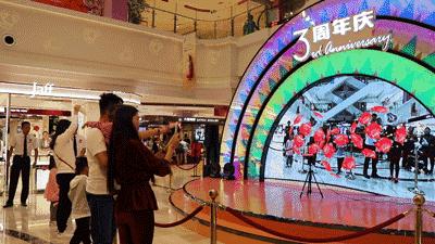 100元帮你搞定一套秋装,花一件衣服的钱穿两件衣服