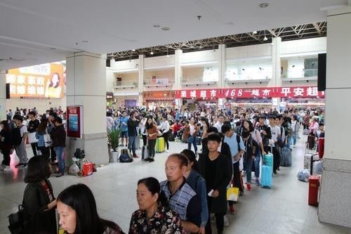 黄金周旅游人次将超过7亿,黄金周客流排名