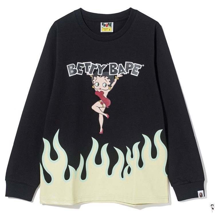 和supreme叫板的品牌,bape与supreme联名