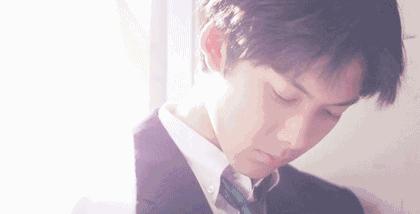 被穿制服的他们撩到心肝颤，赖床舔屏才是假期王道！