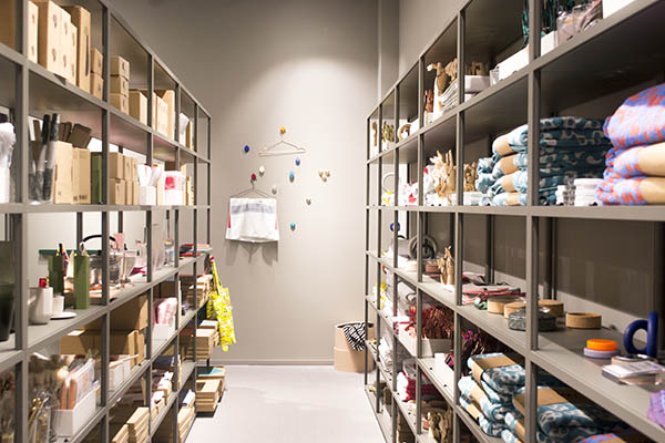 我们逛了逛HAY在北京的体验店，没想到长这样