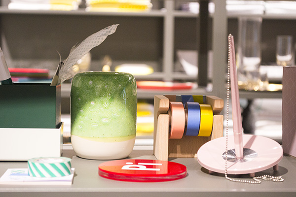 我们逛了逛HAY在北京的体验店，没想到长这样