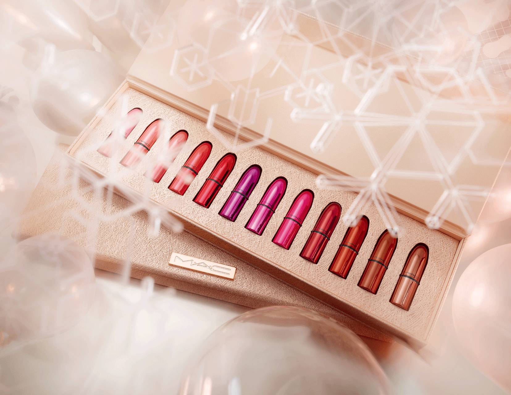 圣诞彩妆哪个系列好,雅诗兰黛圣诞限量彩妆礼盒