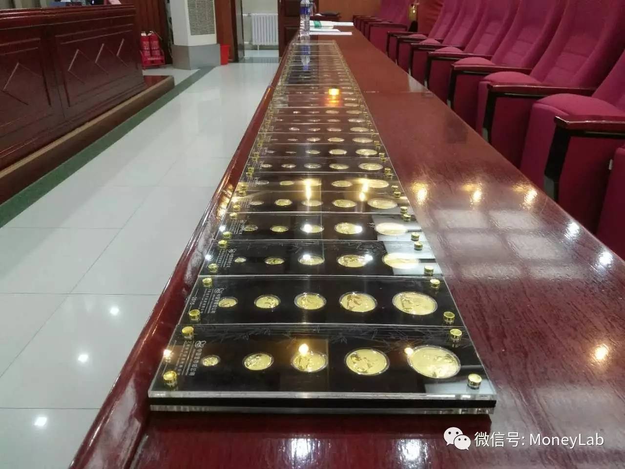 熊猫币收藏新手攻略,熊猫金银币的收藏价值高吗