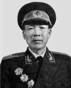 请记住这美好的时光,请记住这些闪亮的名字