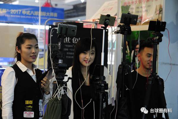 大师赛必备神器企鹅直播带你打call偶像球员