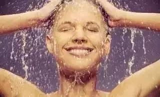 大暑温馨提醒你注意什么,大暑即将来临的视频