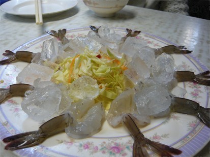 相亲高瘦女太狠了！海归男不跑才怪，居然点了10只这种虾刺身！你知道是什么虾吗？