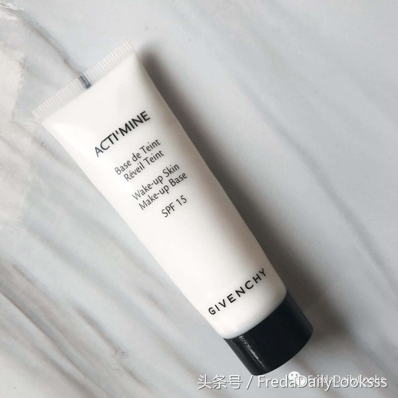 适合夏天的底妆产品,女生必备的四款单品底妆