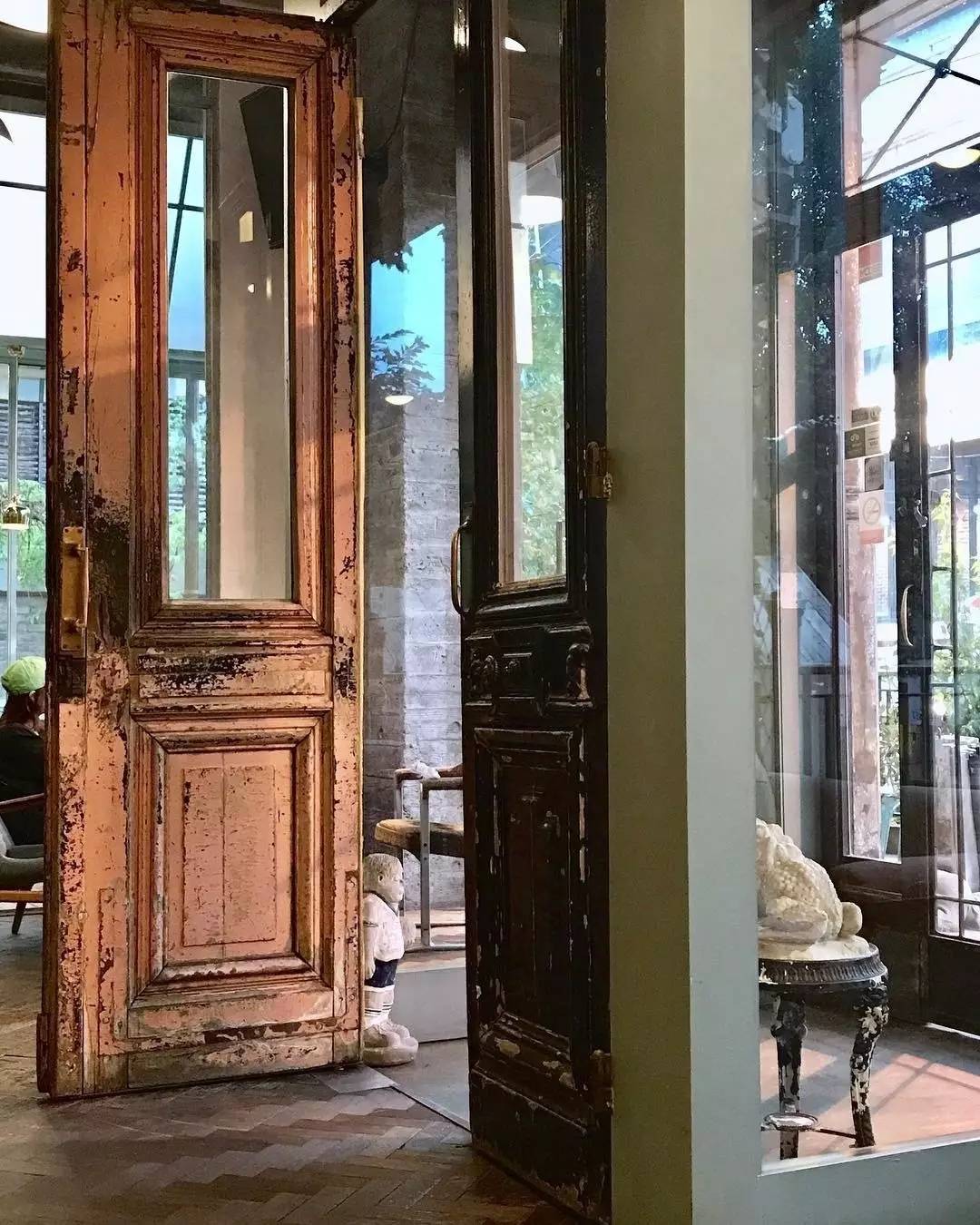 那些爱晒照片的女人,韩国好看的咖啡馆拍照