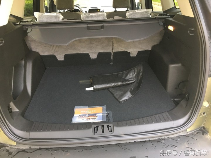 喜欢锐界买不起，小伙20多万入手福特翼虎2.0T运动版：看中Sony音响和245匹动力