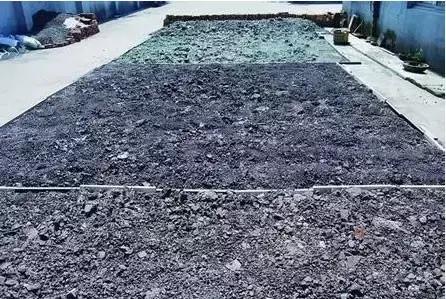 紫砂蟹壳青是什么泥料,宜兴紫砂泥料开采现状