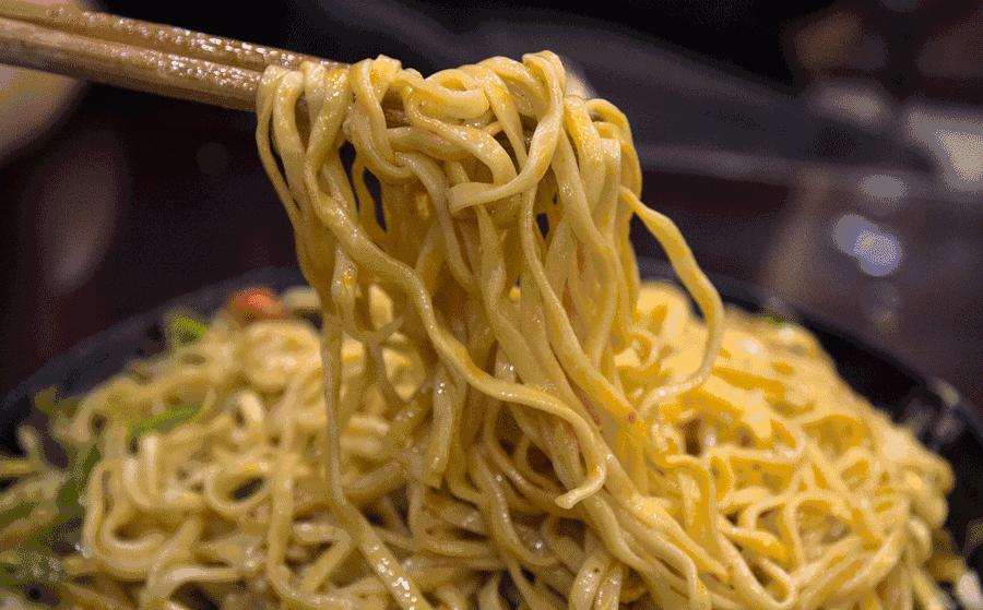 最好吃的冷面推荐,40度的天吃一碗麻辣烫