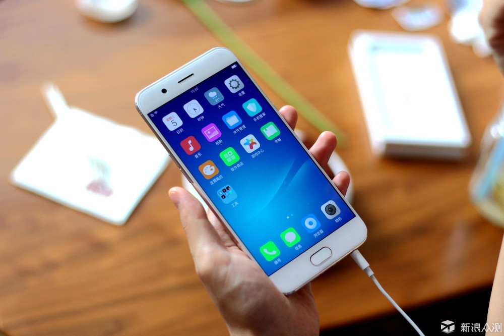 除了自拍能拍什么,除了自拍还有其他自拍工具吗