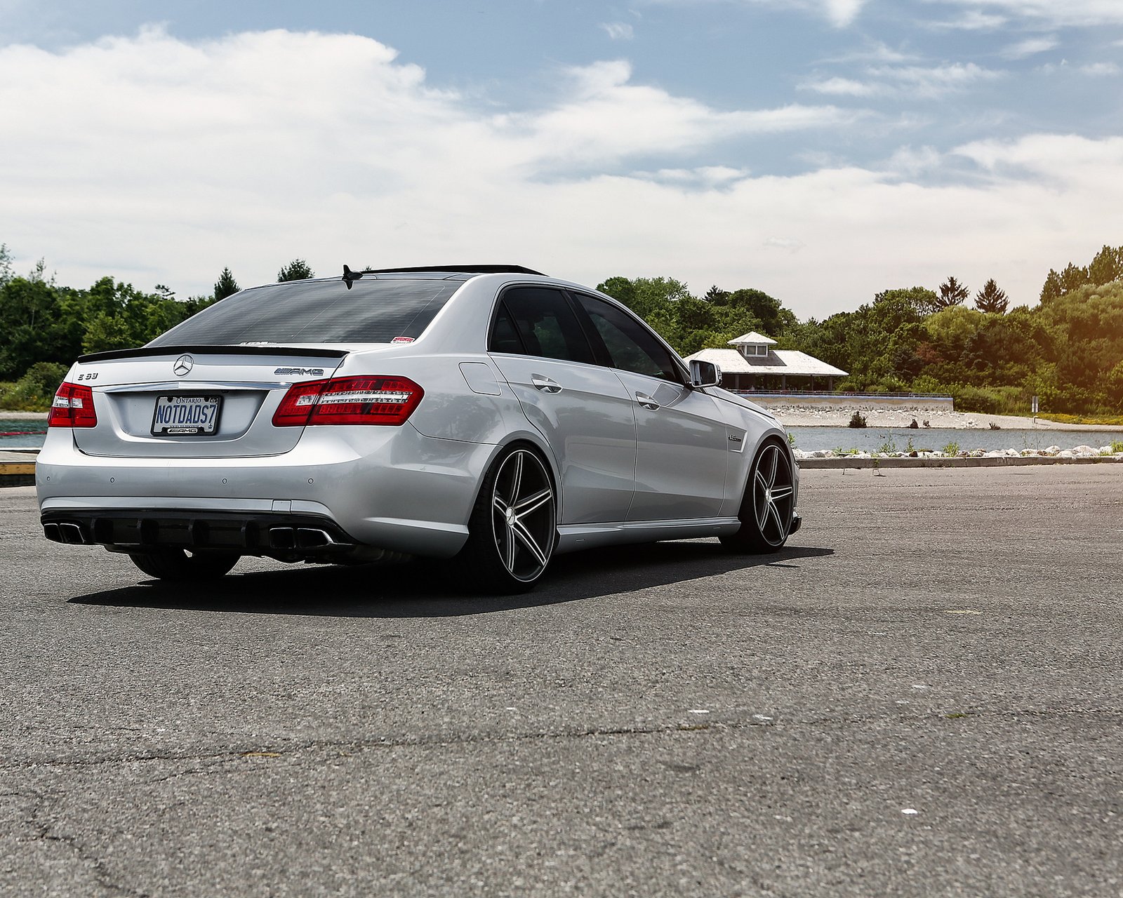 世界名车壁纸超清全面屏,8k顶级黑色震撼壁纸名车