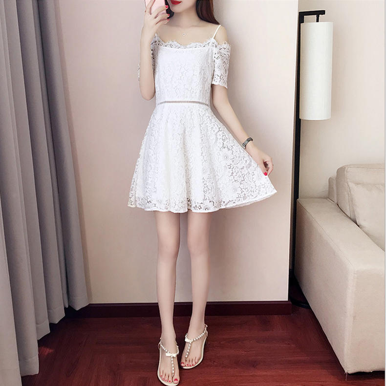 孔雀蓝蛋糕蕾丝连衣裙搭配,每日搭配之道蕾丝连衣裙