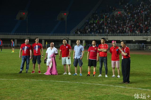 2017世界球迷大会,2017世界总决赛呐喊