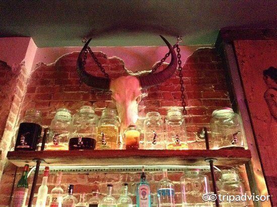 买魔杖、骑扫帚、喝黄油啤酒，去这些14个地方做巫师吧！